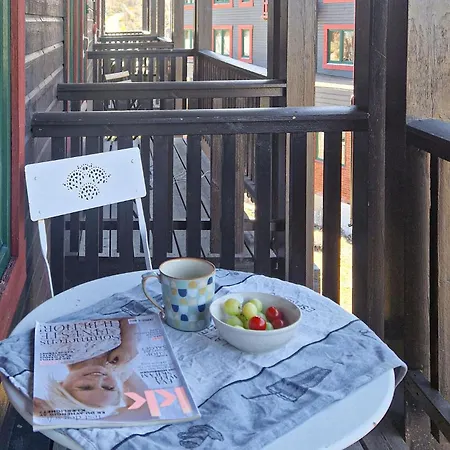 5 Bedroom Cozy In ウスタオサ