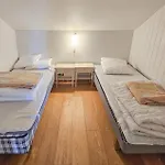 Apartamento 5 Bedroom Cozy In